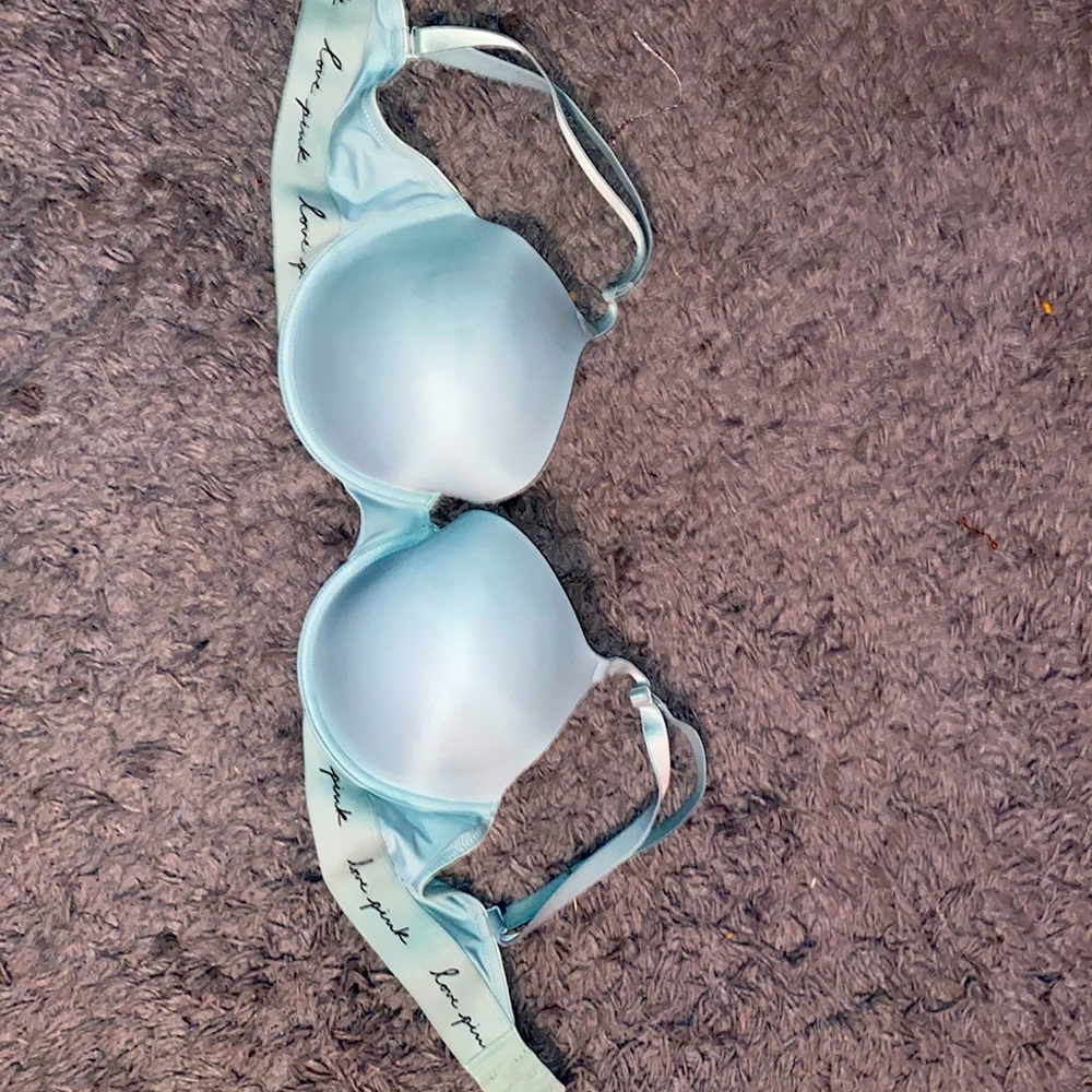 VS Pink Bra